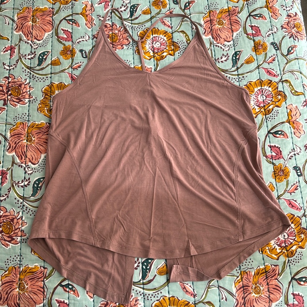 Lululemon Modal-Silk Yoga Tank Top in Dusty Rose Size 8